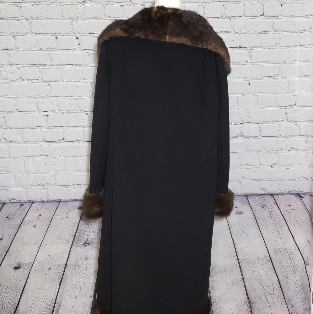 Vintage 1950's Saks Fifth Ave Black Wool Fur Coat - Picture 7 of 8